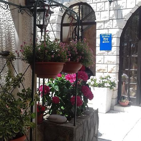Guest House Villa Castio Petrovac 외부 사진