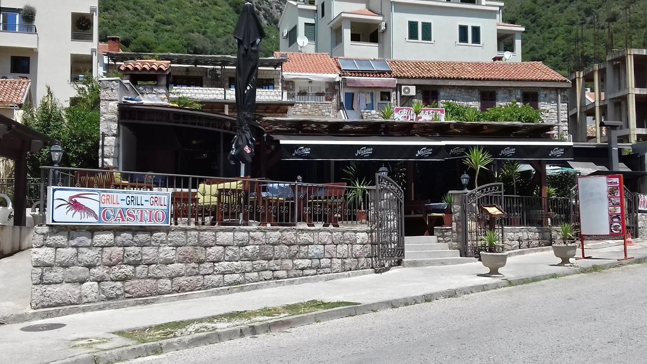 Guest House Villa Castio Petrovac 외부 사진