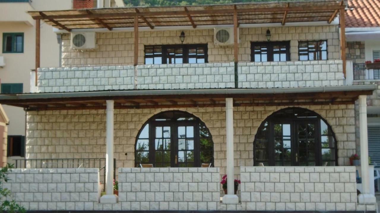 Guest House Villa Castio Petrovac 외부 사진